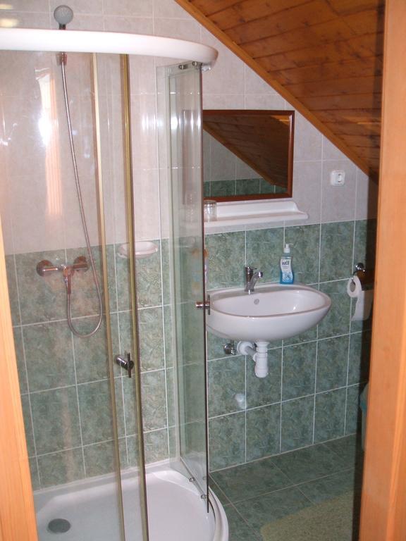 To Vendeghaz Hotel Debrecen Eksteriør billede
