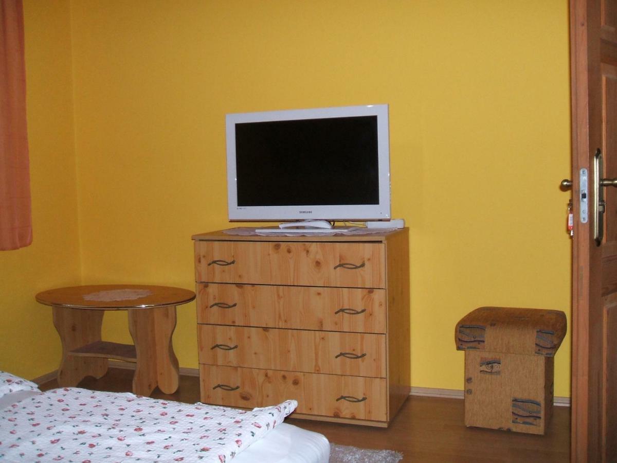 To Vendeghaz Hotel Debrecen Eksteriør billede
